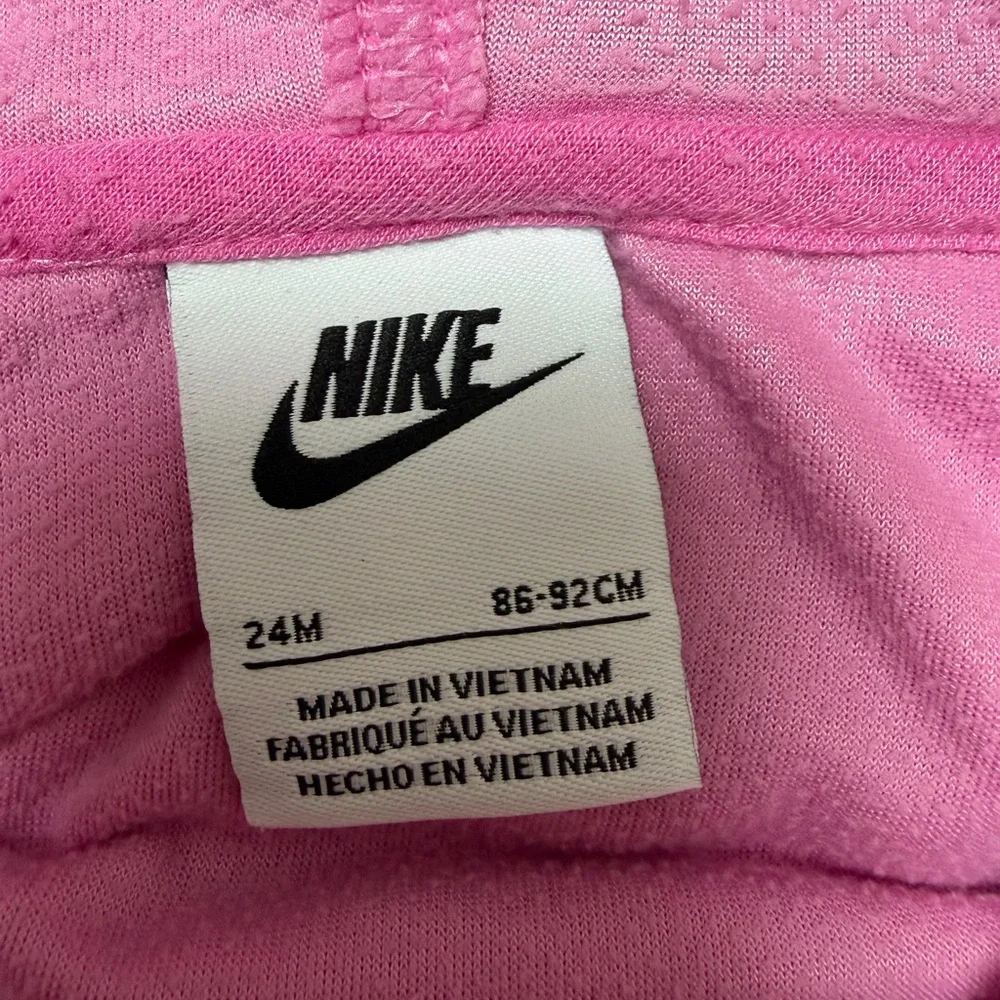 Nike Girls 2T Pink Velour Hoodie & Joggers Set - Picture 2 of 2